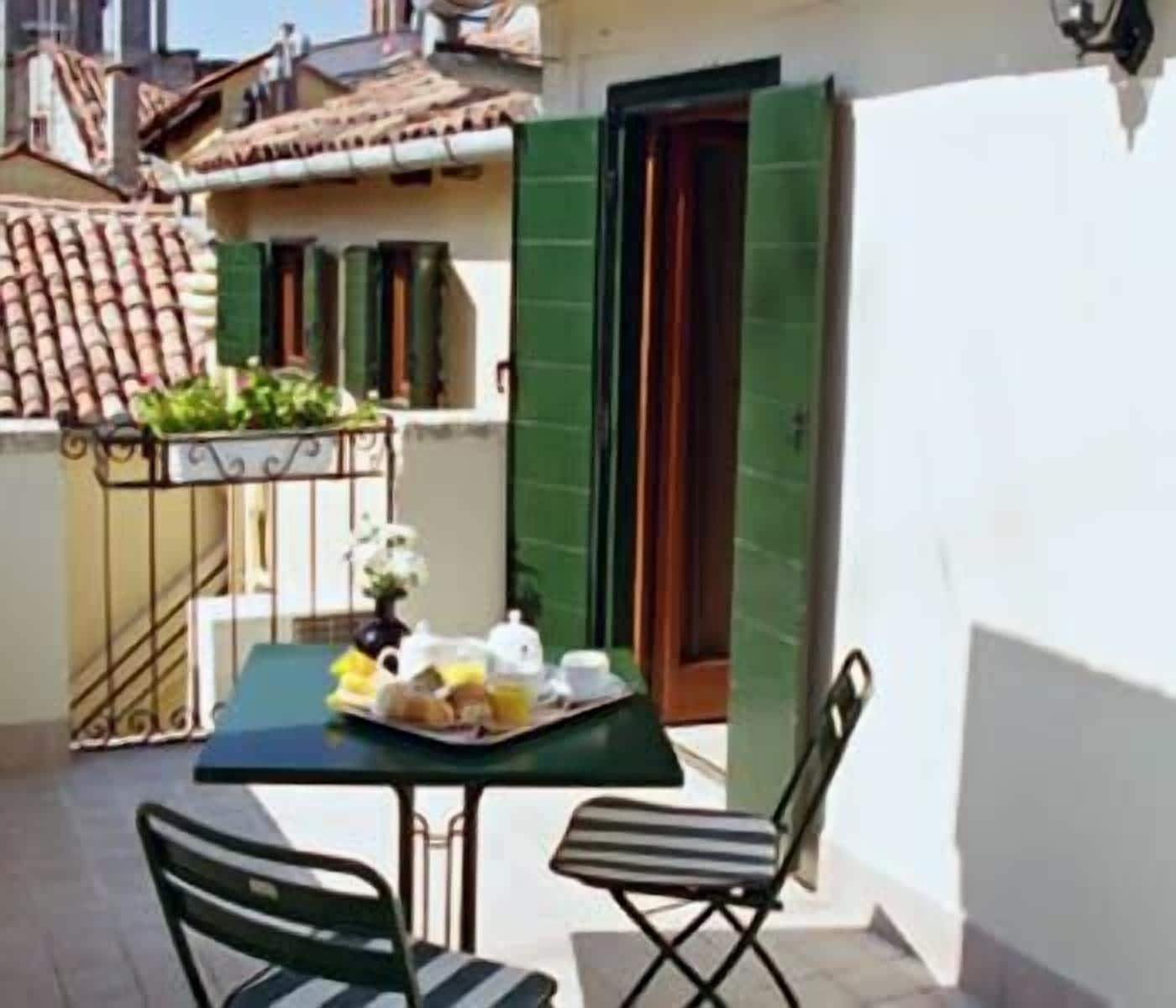 Residenza Goldoni Bed and Breakfast Venedig Exteriör bild